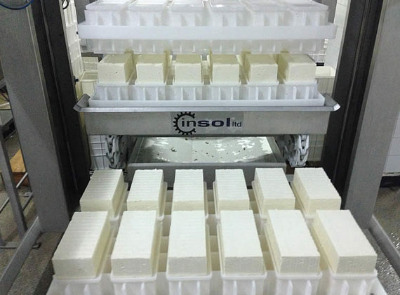 insol DEMOLDER WHITE FETA CHEESE BLOCKS